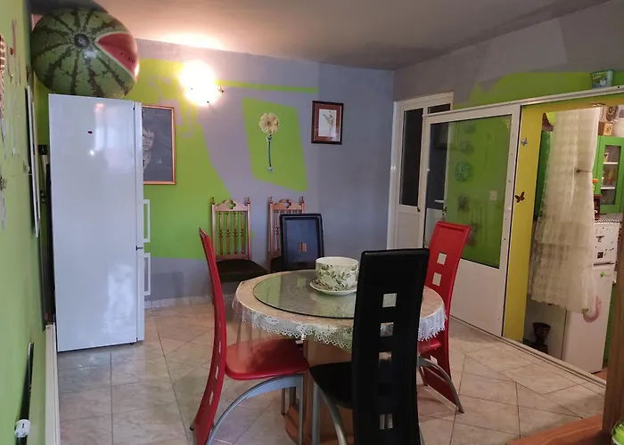 Apartment Center Crikvenica, Sandy Beach, 2 Bedrooms, *