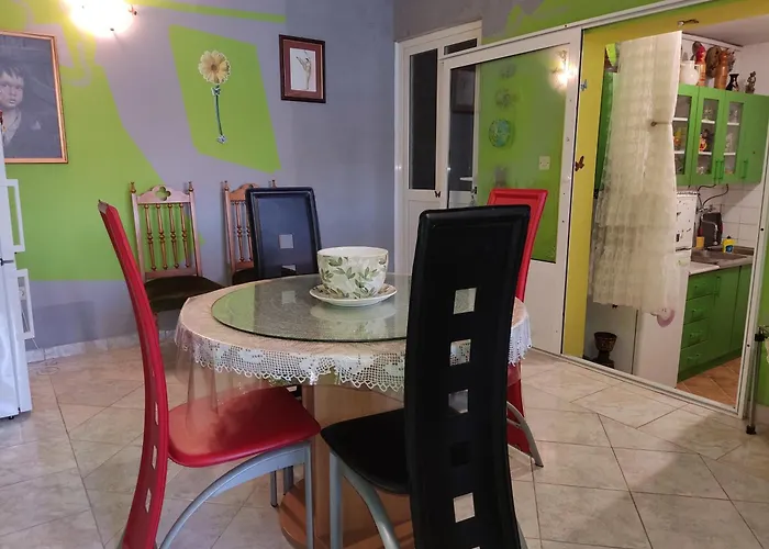 Center Crikvenica, Sandy Beach, 2 Bedrooms, Apartment *
