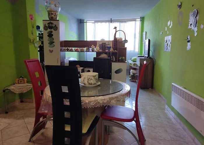 Apartment Center Crikvenica, Sandy Beach, 2 Bedrooms, *