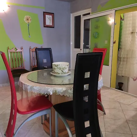 Center Crikvenica, Sandy Beach, 2 Bedrooms, Lejlighed *